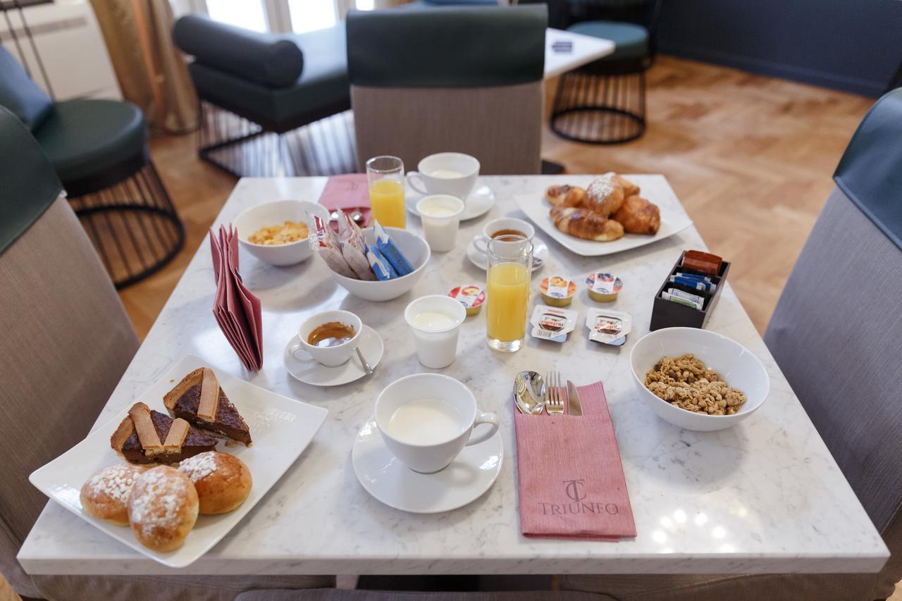 Il Salotto Della Regina 3* Nápoles